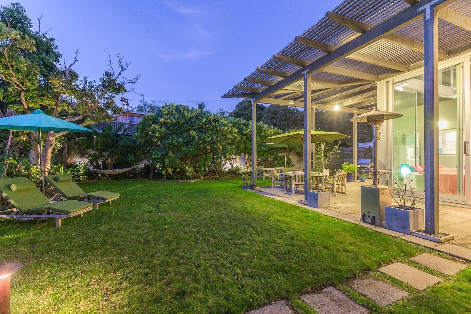 Waiheke Waterfront Lodge Oneroa Buitenkant foto