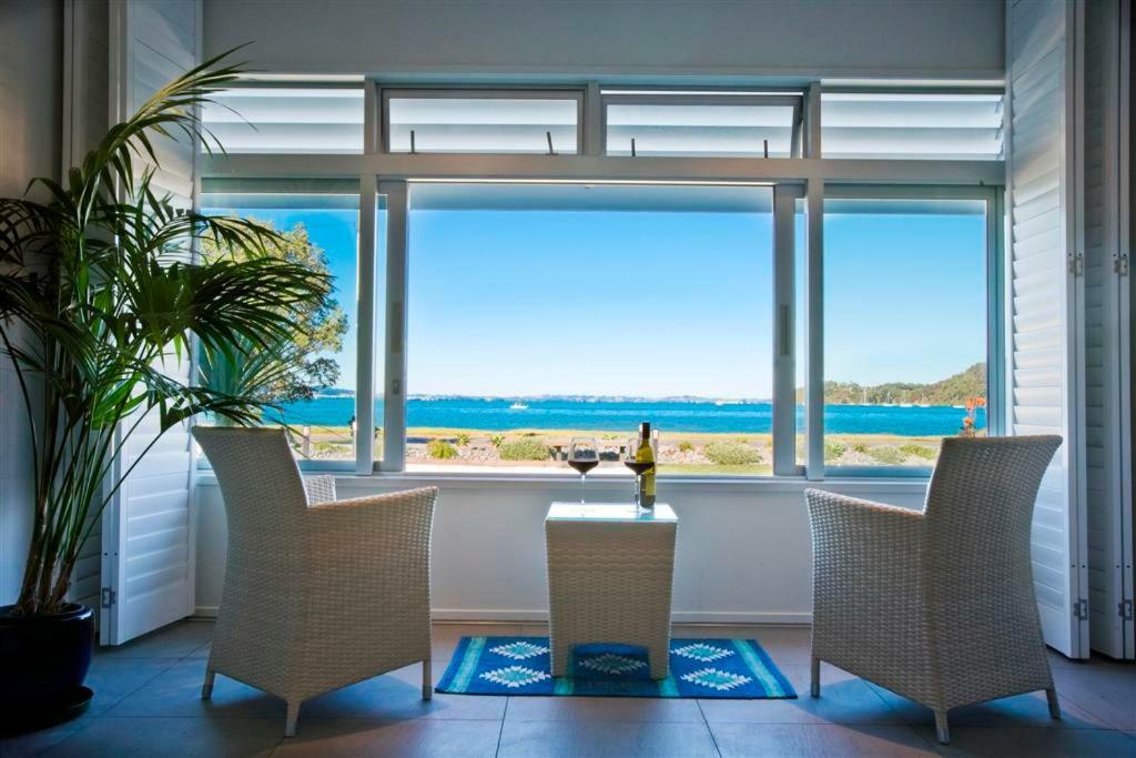 Waiheke Waterfront Lodge Oneroa Buitenkant foto