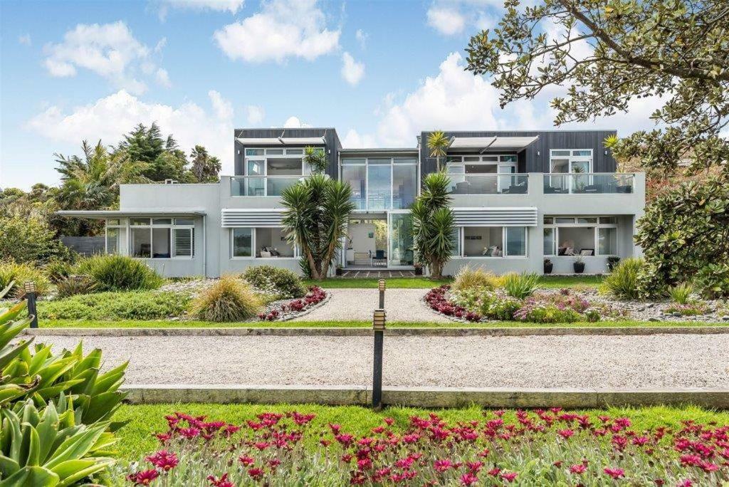 Waiheke Waterfront Lodge Oneroa Buitenkant foto