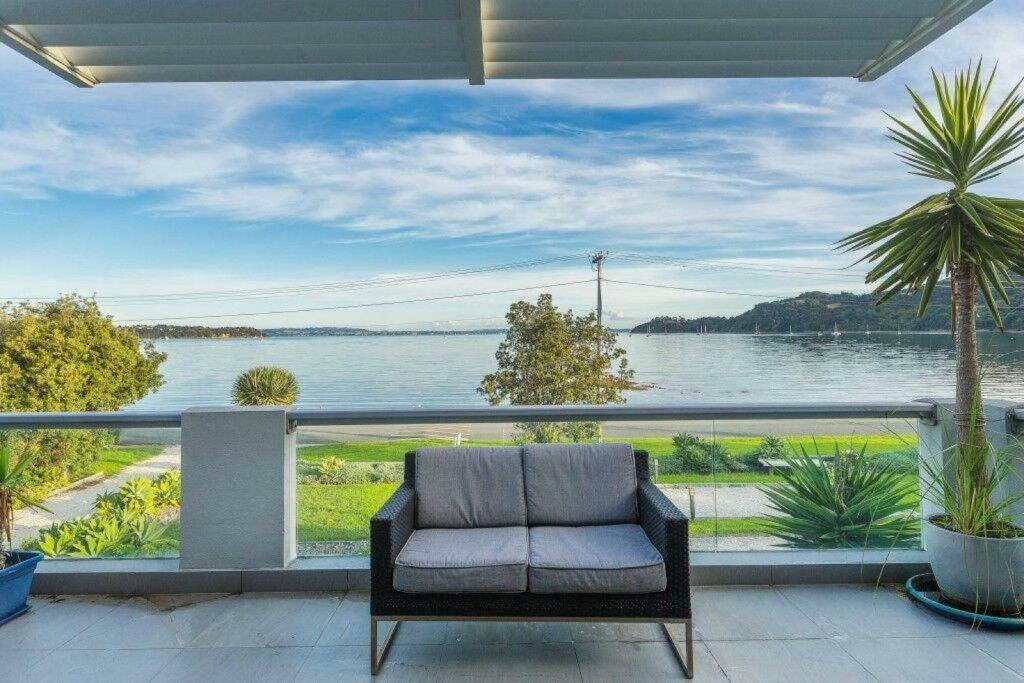 Waiheke Waterfront Lodge Oneroa Buitenkant foto