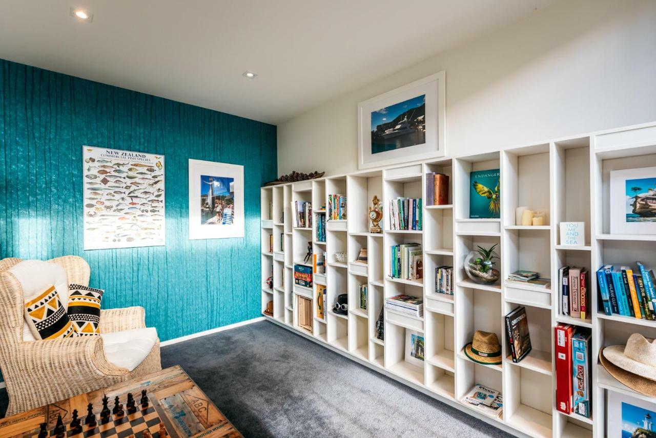 Waiheke Waterfront Lodge Oneroa Buitenkant foto